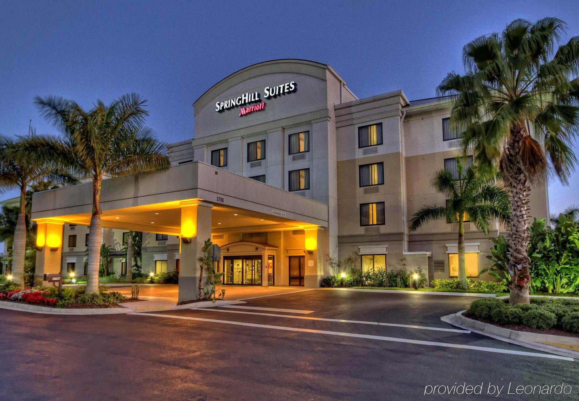 Springhill Suites By Marriott North Naples Exterior foto