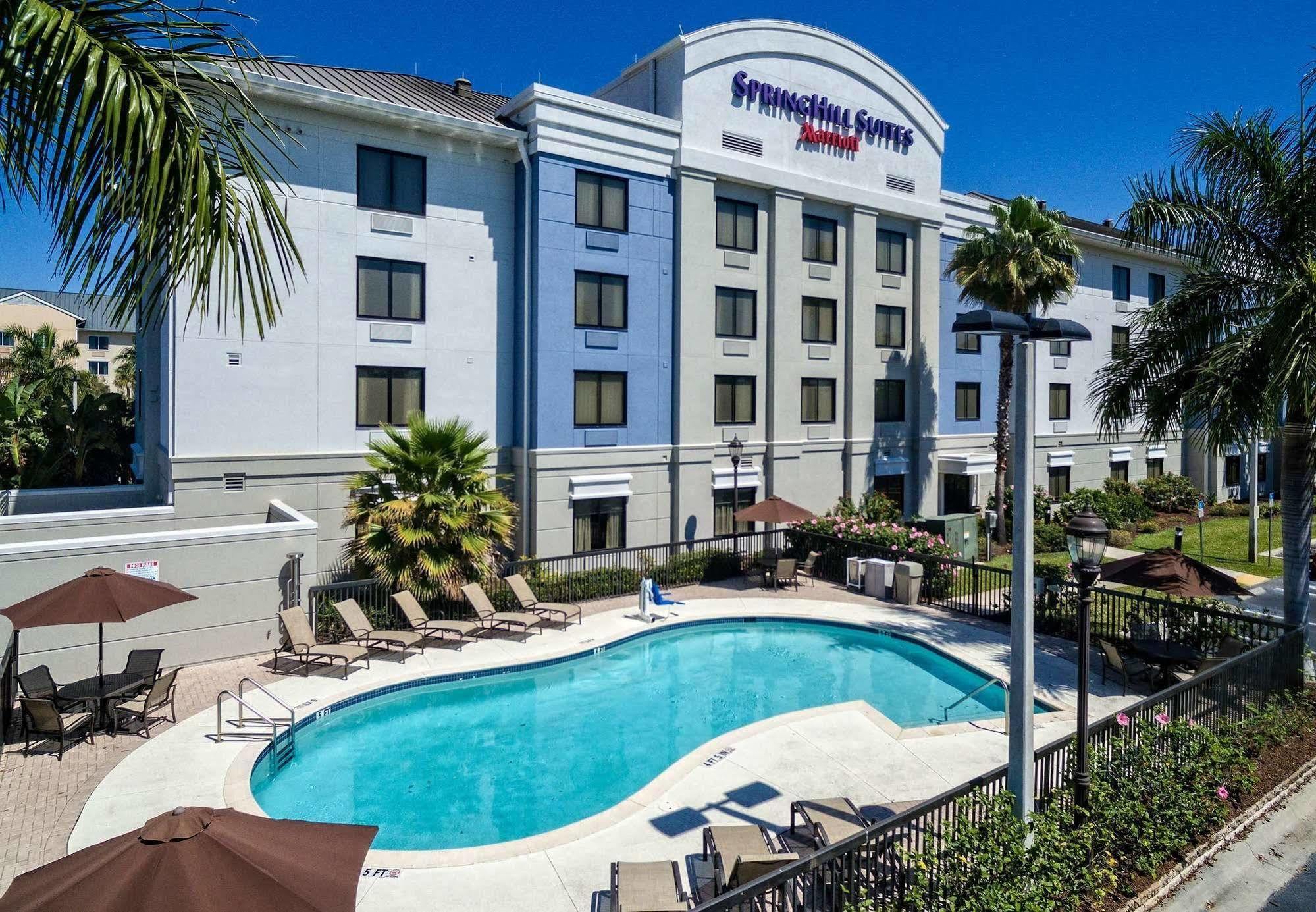 Springhill Suites By Marriott Naples Golden Gate Exterior foto